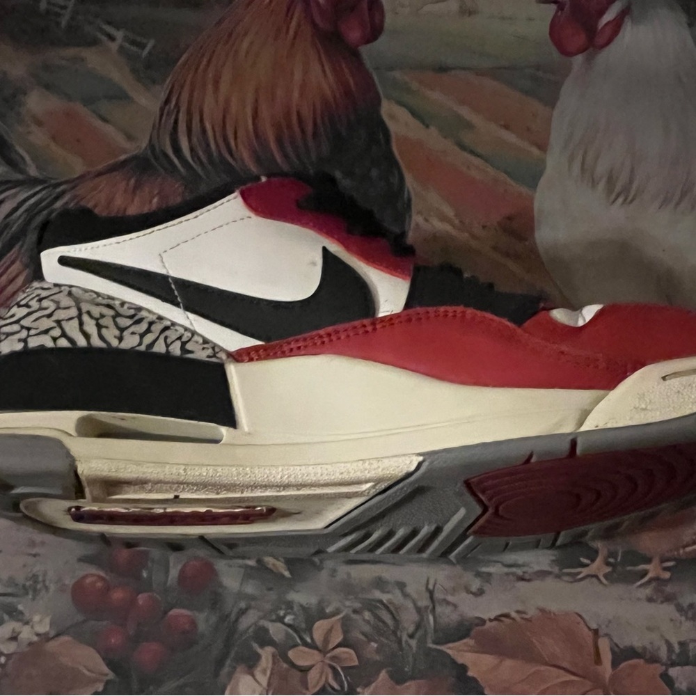 Nike Men's Red, Black, and White Sneakers